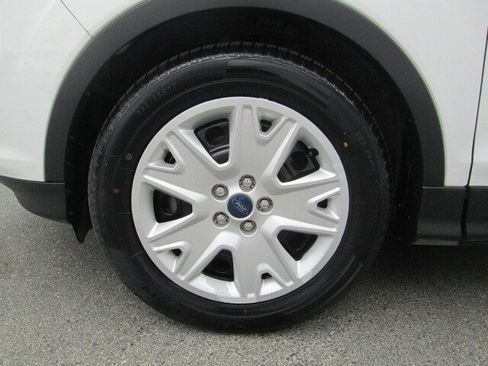 Used 2014 Ford Escape S FWD image 7