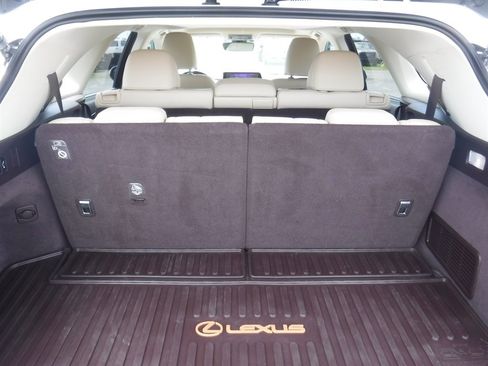 Used 2019 Lexus RX 350L Luxury w/ Accessory Package image 6