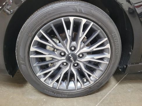 Used 2023 Kia Forte GT-Line FWD image 31