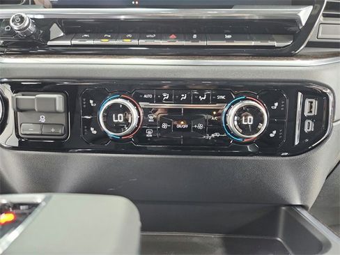 New 2026 GMC Sierra 1500 Elevation w/ Elevation Premium Package image 33