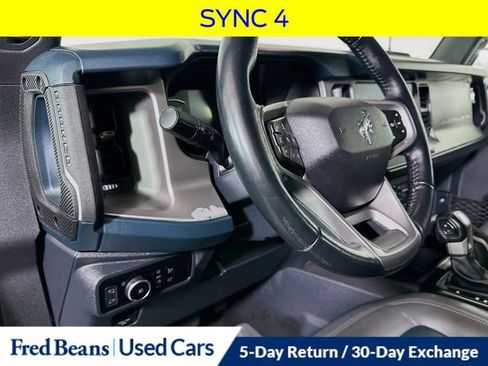 Used 2023 Ford Bronco Outer Banks w/ Sasquatch Package image 12
