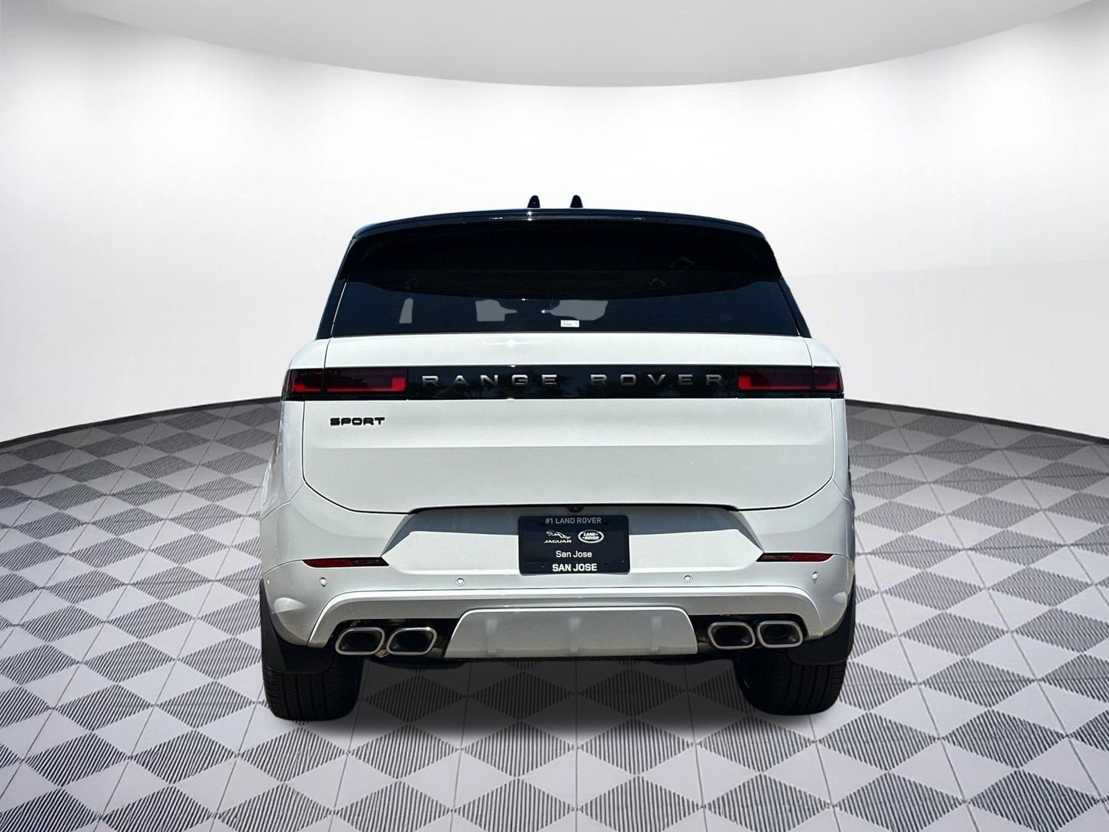 New 2026 Land Rover Range Rover Sport Dynamic SE AWD/4WD image 9