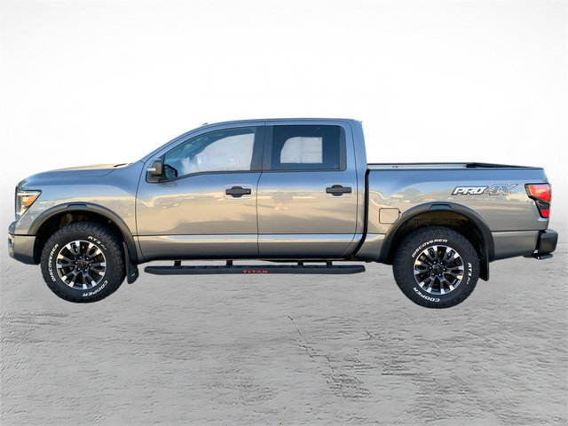 Used 2021 Nissan Titan PRO-4X w/ Pro-4x Convenience Package AWD/4WD image 5