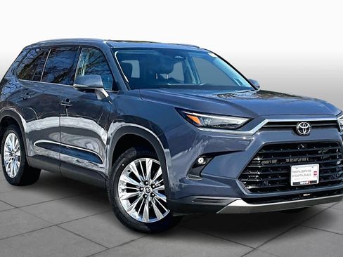 Certified 2024 Toyota Grand Highlander Platinum image 6