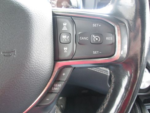 Used 2020 RAM 1500 Limited image 21