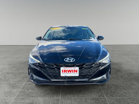 Certified 2022 Hyundai Elantra SEL image 8