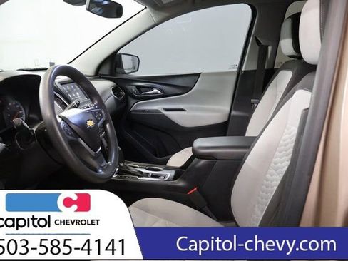 Used 2019 Chevrolet Equinox LS image 13