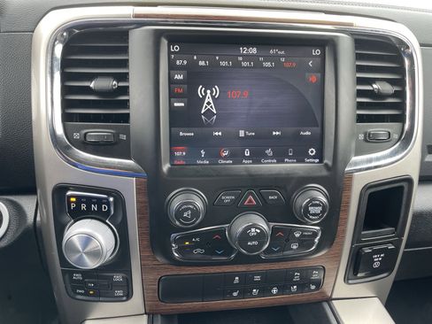 Used 2018 RAM 1500 Laramie w/ Convenience Group AWD/4WD image 20
