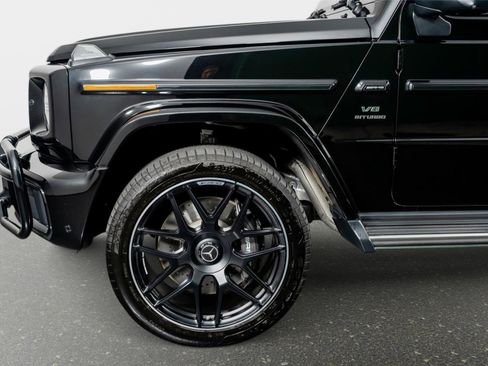 Used 2025 Mercedes-Benz G 63 AMG 4MATIC image 19