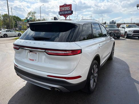 Used 2021 Lincoln Corsair Reserve FWD image 5