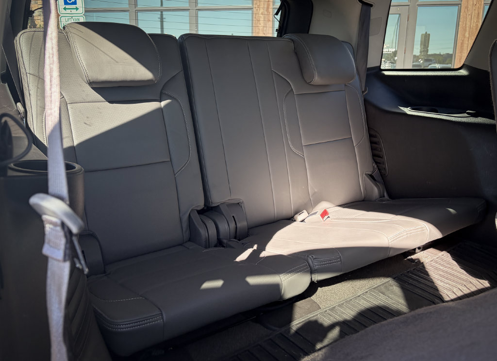 Used 2017 GMC Yukon Denali AWD/4WD image 34