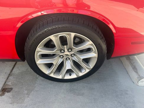 Used 2020 Dodge Challenger R/T Scat Pack RWD image 7