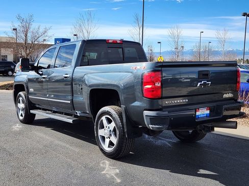 Used 2018 Chevrolet Silverado 2500 High Country w/ Duramax Plus Package image 3