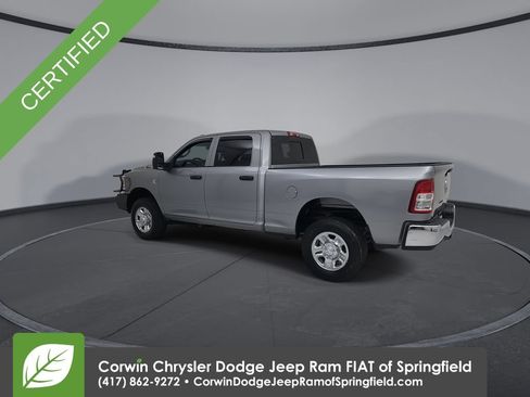 Used 2024 RAM 2500 Tradesman w/ Chrome Appearance Group AWD/4WD image 10