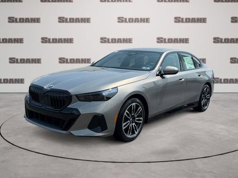 New 2027 BMW 530i xDrive w/ M Sport Package AWD/4WD image 1