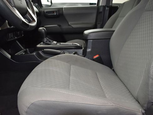 Used 2021 Toyota Tacoma SR image 24