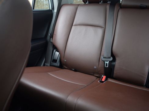 Used 2018 Toyota 4Runner Limited image 16