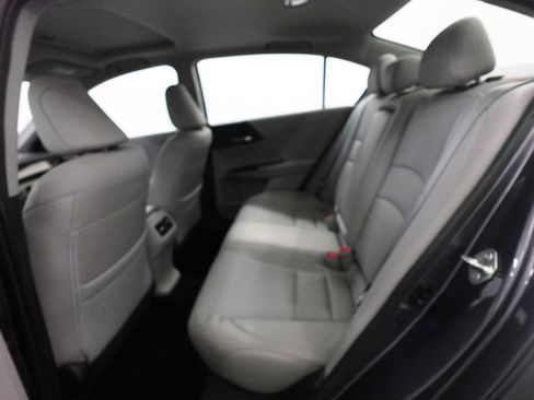 Used 2017 Honda Accord EX-L image 26