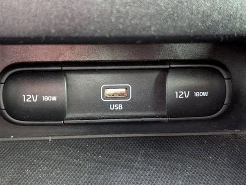 Used 2023 Kia Forte LXS image 18