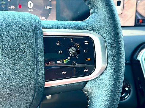 New 2026 Nissan Armada SL w/ Captain's Chari Seat Package AWD/4WD image 19