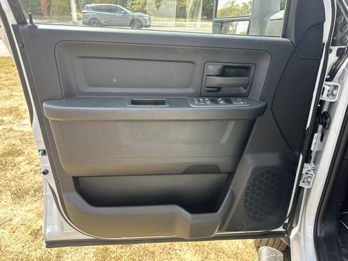 New 2026 RAM 5500 Tradesman AWD/4WD image 28