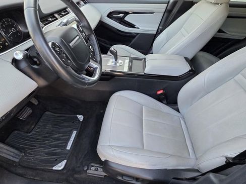 Used 2020 Land Rover Range Rover Evoque S image 6