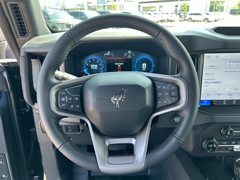 New 2026 Ford Bronco Big Bend w/ Black Diamond Package AWD/4WD image 15