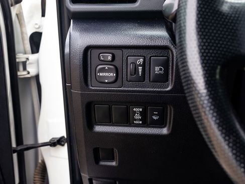 Used 2023 Toyota 4Runner SR5 Premium w/ Moonroof Package image 21