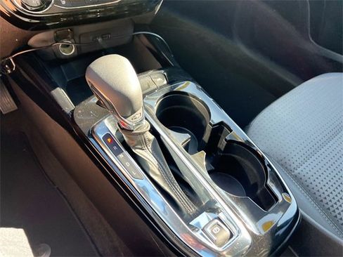 Used 2024 Chevrolet Trax LT w/ Driver Confidence Package image 15