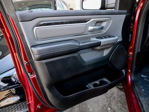 Used 2019 RAM 1500 Big Horn image 16