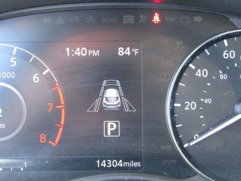 Used 2023 Nissan Kicks SV image 27