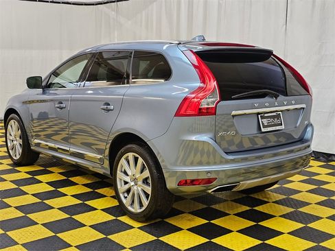 Used 2017 Volvo XC60 T5 Inscription w/ Advanced Package image 5