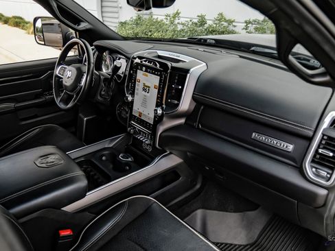 Used 2022 RAM 3500 Laramie w/ Night Edition image 48