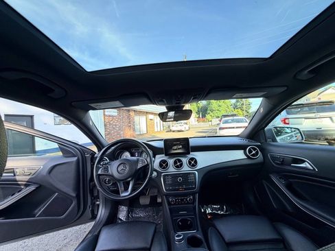 Used 2017 Mercedes-Benz GLA 250 4MATIC image 59