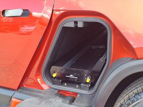 Used 2024 Rivian R1T Adventure image 24