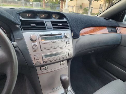 Used 2007 Toyota Solara SLE image 39