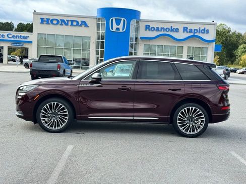 Used 2020 Lincoln Corsair Reserve w/ Equipment Group 201A image 3