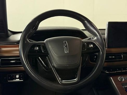 Used 2022 Lincoln Aviator Reserve w/ Equipment Group 201A image 25