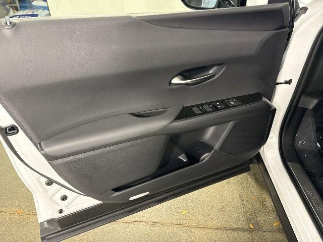 Used 2021 Lexus UX 250h F Sport w/ Accessory Package (Z1) AWD/4WD image 22