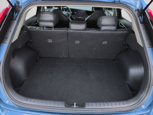 Certified 2023 Kia Niro EX FWD image 17