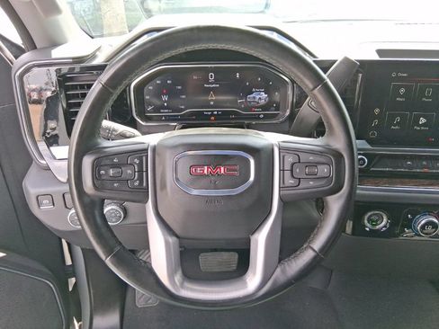 Used 2024 GMC Sierra 1500 Elevation RWD image 10