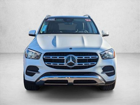 Certified 2025 Mercedes-Benz GLE 350 4MATIC image 2