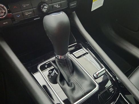 New 2026 Jeep Compass Latitude image 28