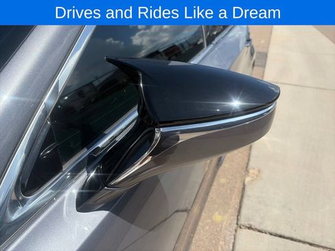 Used 2019 Lexus ES 300h w/ Premium Package FWD image 54