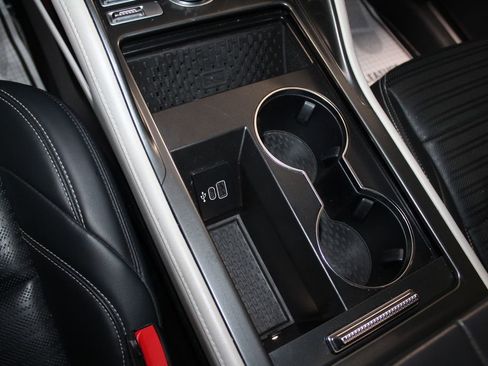 Used 2024 Lincoln Nautilus Reserve image 54