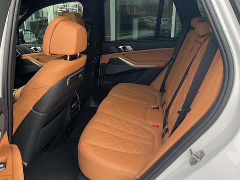 New 2026 BMW X5 xDrive40i image 11