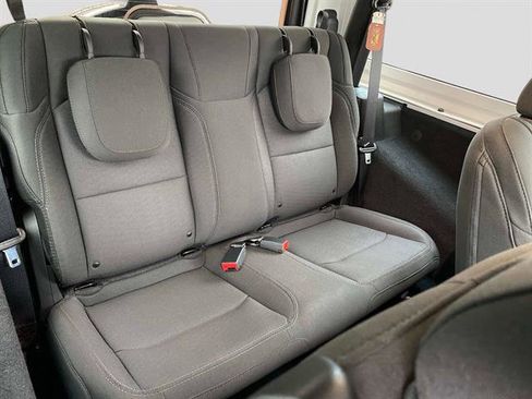 Certified 2020 Jeep Wrangler Sport image 24