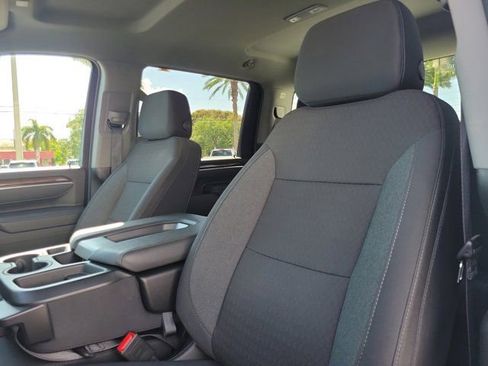 Used 2025 Chevrolet Silverado 2500 LT w/ Convenience Package AWD/4WD image 13