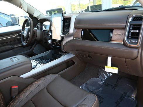 New 2026 RAM 1500 Limited AWD/4WD image 27