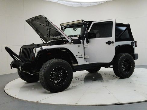 Used 2012 Jeep Wrangler Sport image 10
